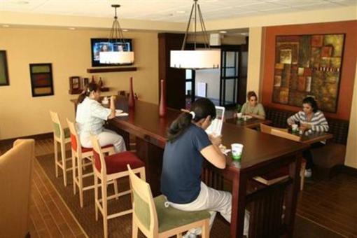 фото отеля Hampton Inn Albuquerque - University / Midtown