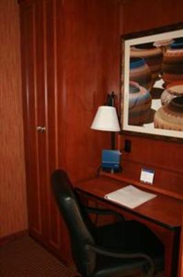 фото отеля Hampton Inn Albuquerque - University / Midtown