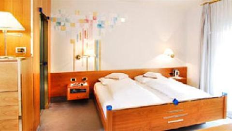 фото отеля Hotel Wiesenhof Lagundo