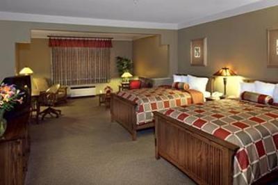 фото отеля BEST WESTERN Sunset Suites - Riverwalk