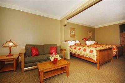 фото отеля BEST WESTERN Sunset Suites - Riverwalk