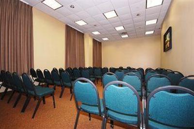 фото отеля BEST WESTERN Sunset Suites - Riverwalk