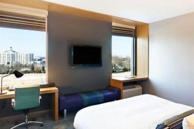 фото отеля Aloft Charlotte Ballantyne