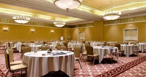 фото отеля Hilton Hotel and Suites Niagara Falls / Fallsview