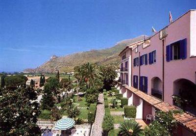фото отеля Hotel La Tana Maratea