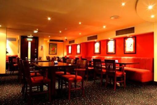 фото отеля Holiday Inn Express - Edinburgh City Centre