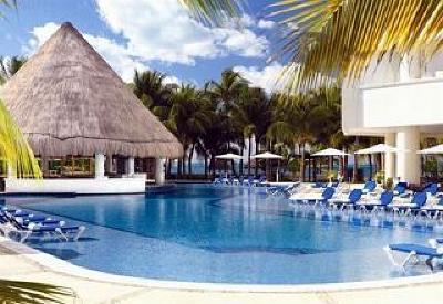 фото отеля Isla Mujeres Palace Resort