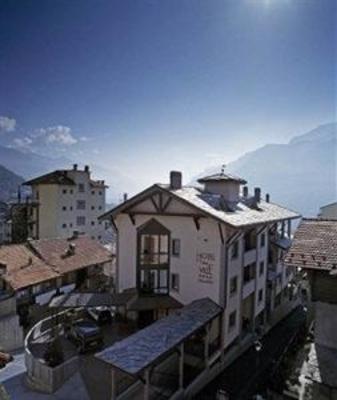 фото отеля Hotel De La Ville Saint-Vincent (Italy)