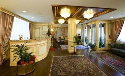 фото отеля Hotel De La Ville Saint-Vincent (Italy)