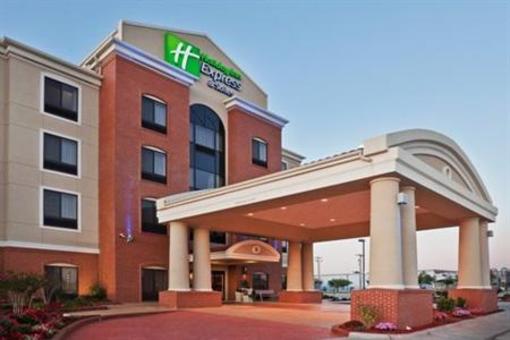 фото отеля Holiday Inn Express & Suites North Hollywood
