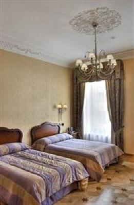 фото отеля Petro Palace Hotel