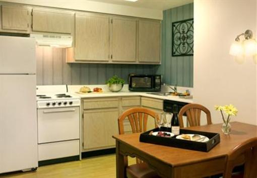 фото отеля Residence Inn Las Vegas Hughes Center