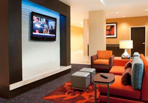 фото отеля Residence Inn Las Vegas Hughes Center