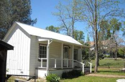 фото отеля Columbia Cottages