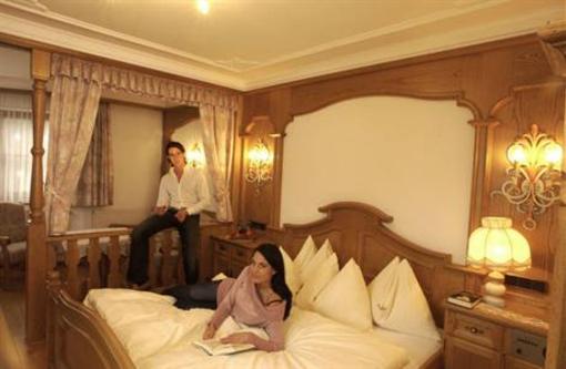 фото отеля Hotel Stangl Thaur