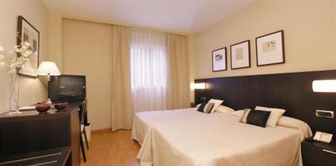 фото отеля Hotel Tudela Bardenas