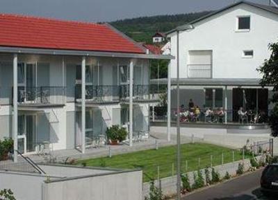 фото отеля Gasthof Zur Traube Neckenmarkt