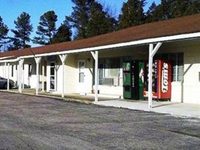 Crescent Motel