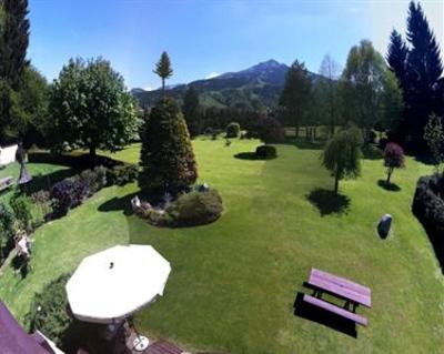 фото отеля Gartenhotel Toni