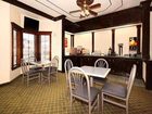 фото отеля Econo Lodge Three Rivers