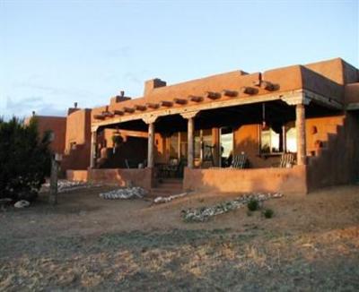 фото отеля High Feather Ranch Bed and Breakfast