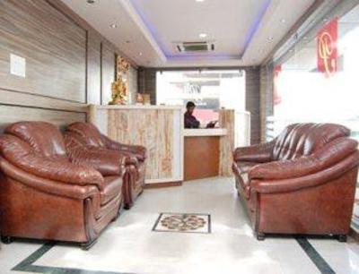 фото отеля Shri Perumal Inn