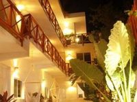 Las Tres Palmas Hotel