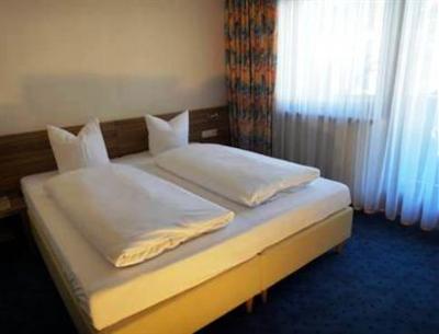фото отеля Aparthotel Garni Dorfplatzl