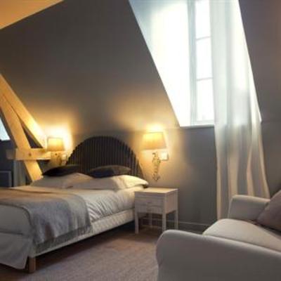 фото отеля Maison La Porte Rouge Bed & Breakfast Niort