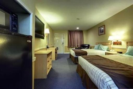 фото отеля Edinburg Executive Inn