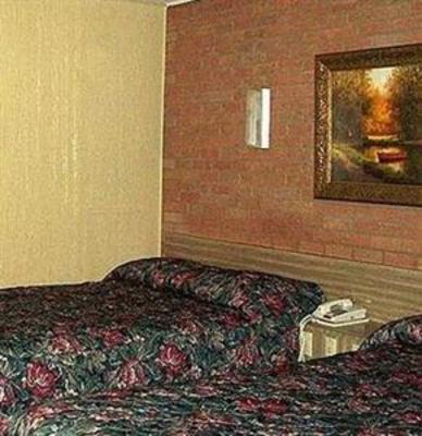 фото отеля Charles Wesley Motor Lodge