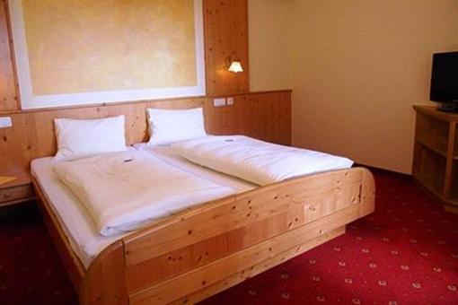 фото отеля Ferienpension Kirchenwirt Kirchheim im Innkreis