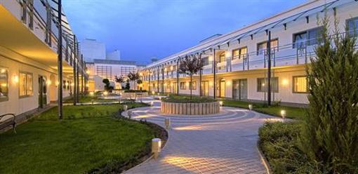фото отеля Corinthia Royal Residences