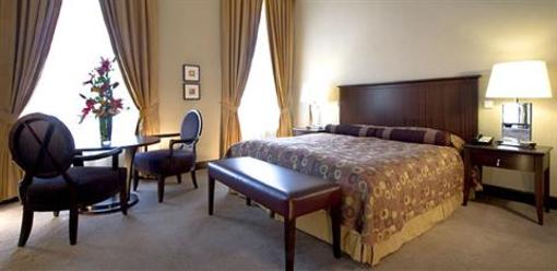 фото отеля Corinthia Royal Residences