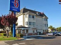 Motel 6 Escondido