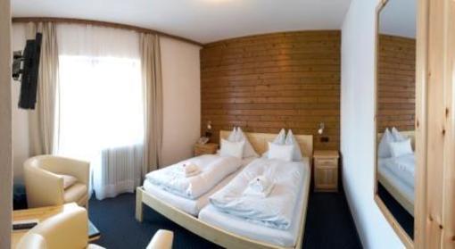 фото отеля Hotel Hoch Tirol