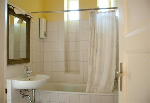 фото отеля Privatzimmer-Berlinschoneberg Berlin