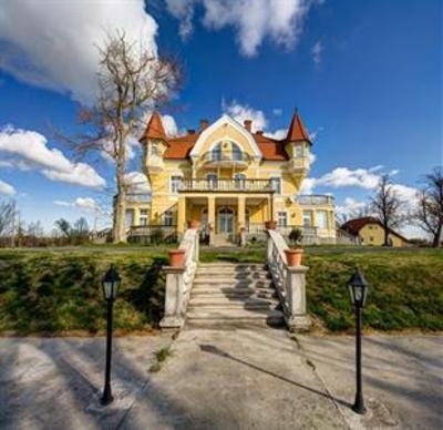 фото отеля Boros Kastely Vendeghaz Fonyod