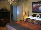 фото отеля Chisholm Suite Hotel
