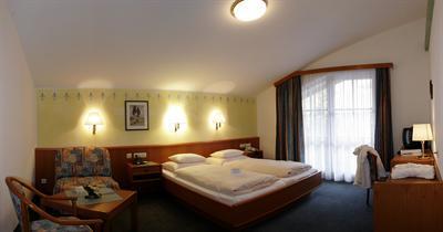 фото отеля Hotel Waldruhe