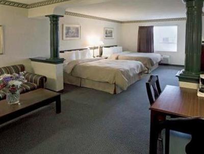 фото отеля A Victory Suites Warren