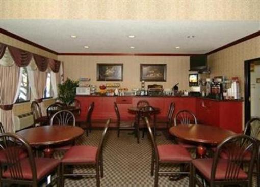 фото отеля A Victory Suites Warren