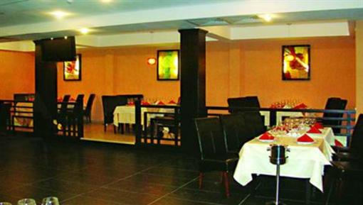 фото отеля Hotel Hornet Chiajna