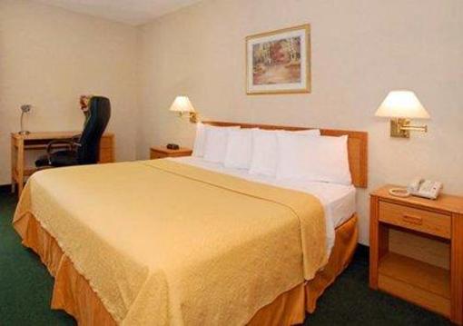 фото отеля Quality Inn Binghamton West Apalachin