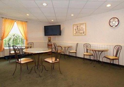 фото отеля Quality Inn Binghamton West Apalachin