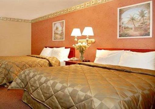 фото отеля Comfort Inn Levittown