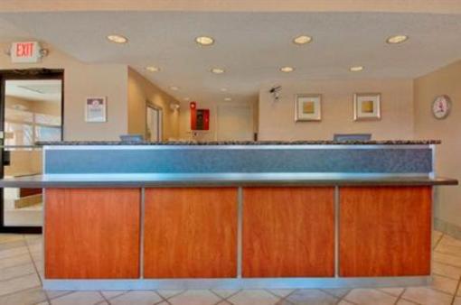 фото отеля Red Roof Inn Detroit St Clair Shores