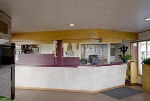 фото отеля Americas Best Value Inn Crescent City