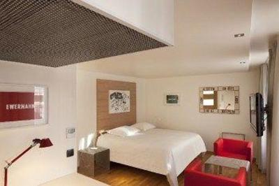 фото отеля Hotel Le Pavillon 7