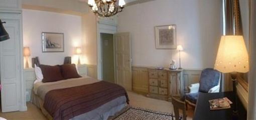 фото отеля Chateau des Allues maison d'hotes de charme